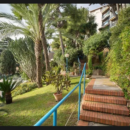 Mamariviera Holidays - Casa Vista Mare Con Piscina * سانريمو