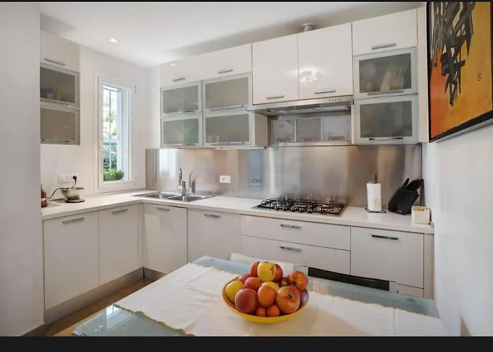 Mamariviera Holidays - Casa Vista Mare Con Piscina Apartment