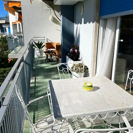 Mamariviera Holidays - Casa Vista Mare Con Piscina Appartement San Remo